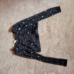 Torrid Black Splatter Galaxy Mesh Long Sleeve Crop Top. Torrid size 0/L/12.